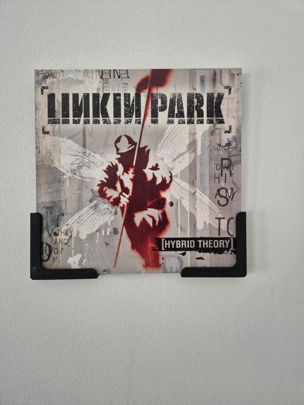 Wall holder for your favorite sheet music