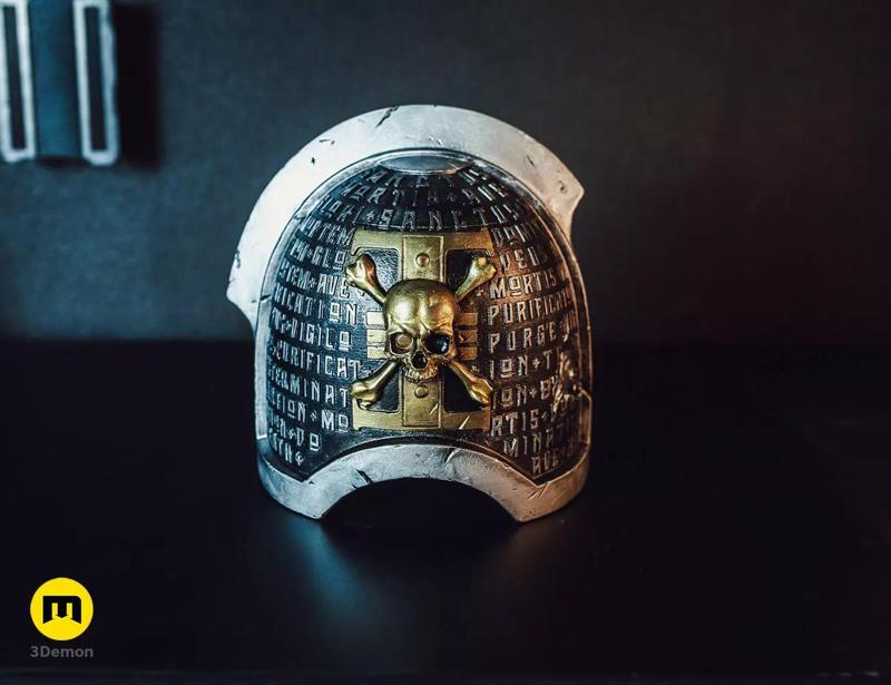 Deathwatch Shoulder Pauldron