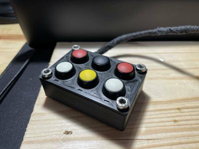 BUTTON BOX 6B COMPACT