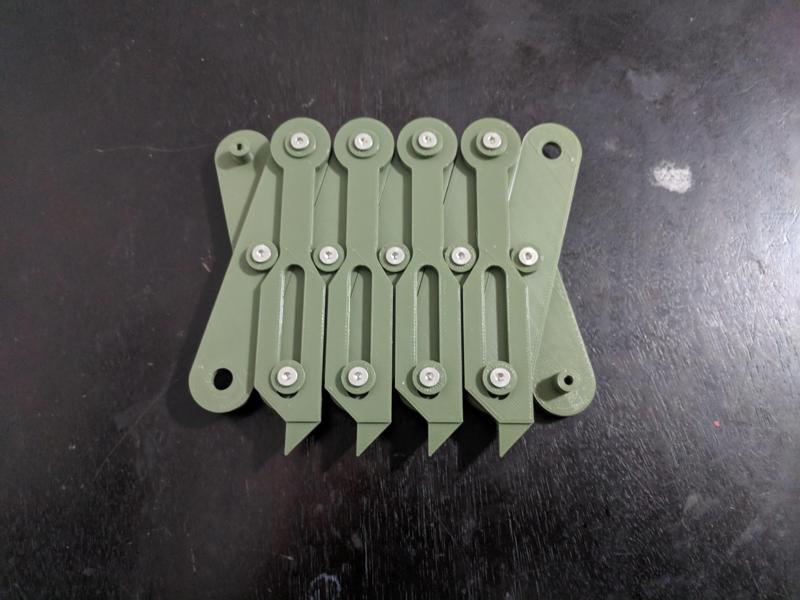 Expandable Equal Space Divider