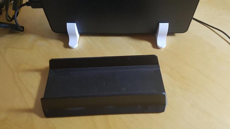 Small Node 202 Stand