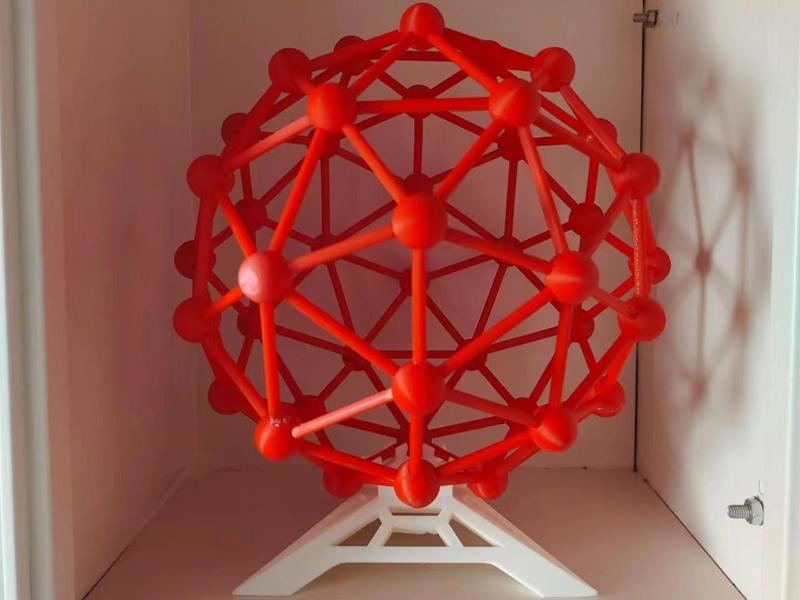 Short-range linear spherical shell短程线型球型网壳