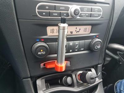 Renault Laguna vape holder