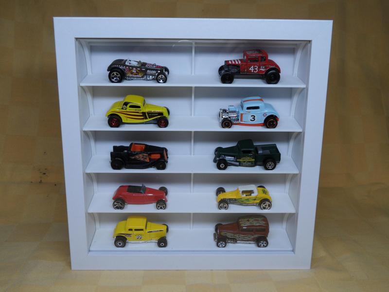 Hotwheels 10 cars 1/64 display insert for the 5 € pictureframe by "Tedi"