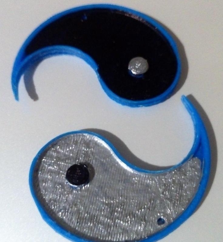 Ying Yang V2 Keychain or Pendant