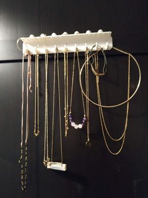 Jewelry Hanger