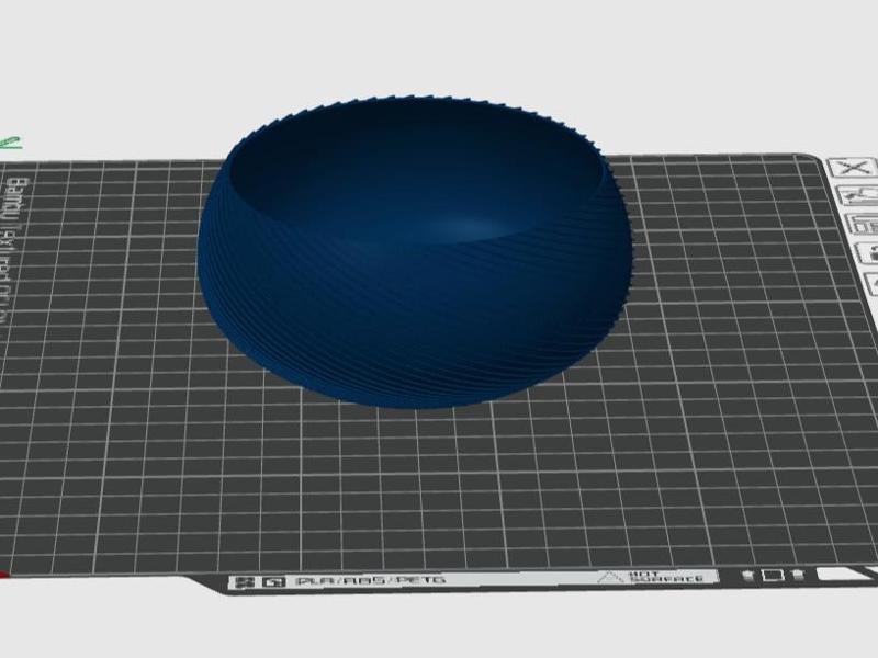 small vase or trinket holder