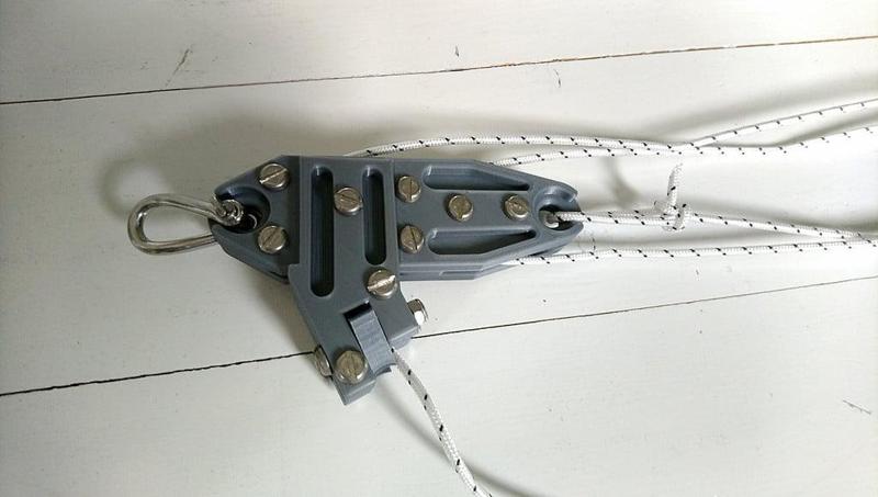 Fiddle block with cam cleat