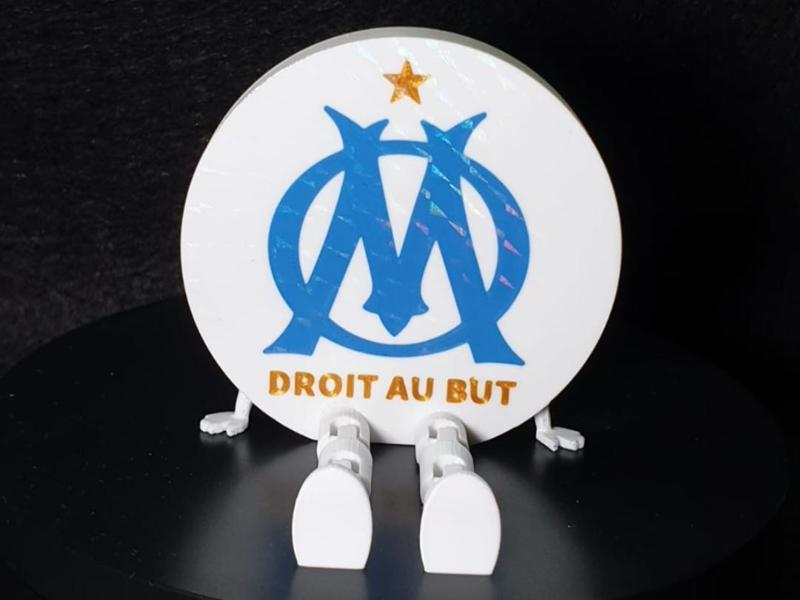 Olympique de Marseille crest with articulated legs
