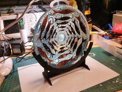 Laser cut plate stand