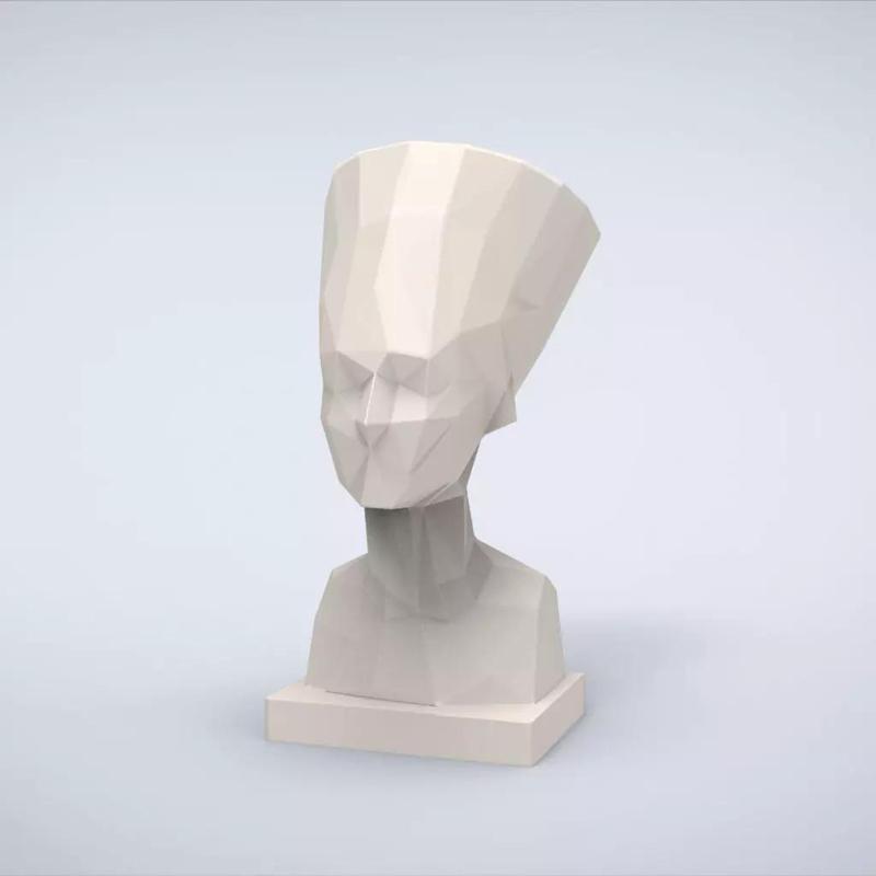 Printable Nefertiti Bust Lowpoly Style