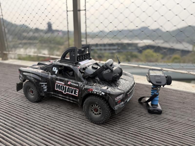 3D Mount for DJI O3/O4 PRO on Arrma Mojave RC Car – Excellent Viewing Angle and Efficient Cooling