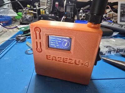 Caja para Meshtastic Faketec y batería 18650