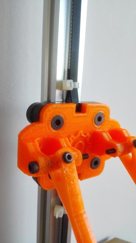 OpenBuilds mini v plate for delta