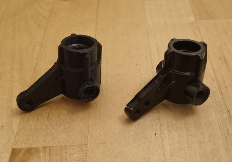 Steering Knuckle / Axle Bracket Spare Part 0445572 For Tamiya Hummer