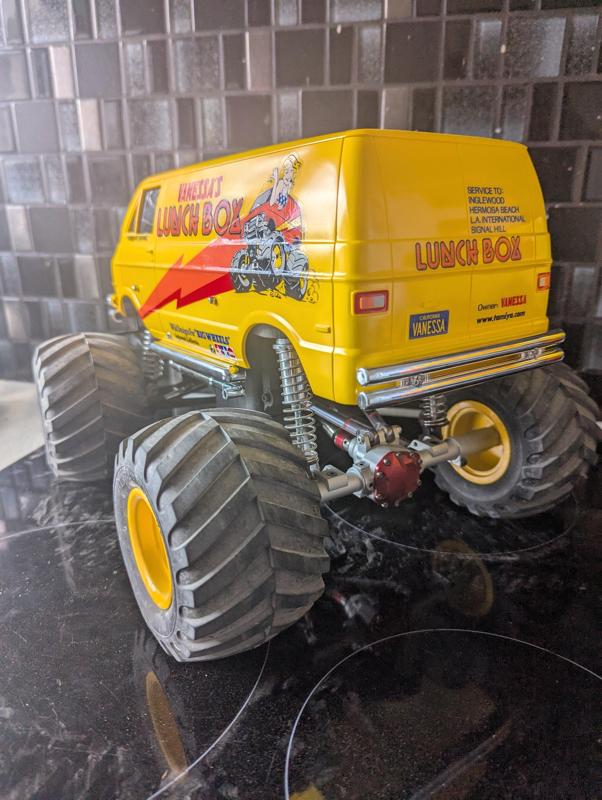 Tamiya Lunchbox - SCX10 Rear Axle Mod