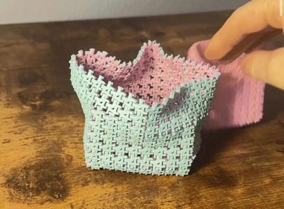 Flexible Chain Mail Containers