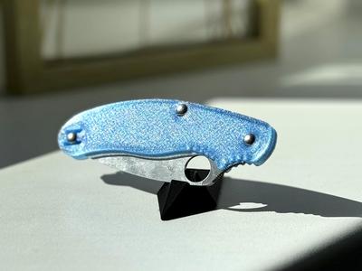 Spyderco - UK Pen - scales