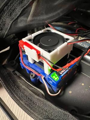 Traxxas VXL-3s Fun Holder 30x30x10 mm