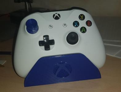 Xbox One Controller Stand