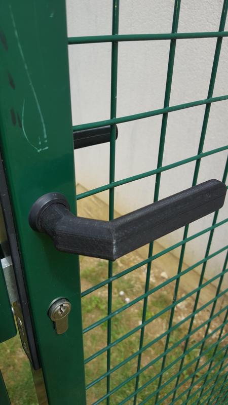 Door handle