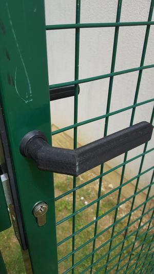 Door handle