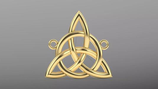 celtic triangle neckless