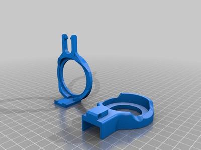 G Watch R charge in bag clip