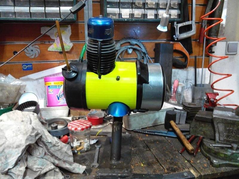 capot moteur sans phare pour Solex de Course