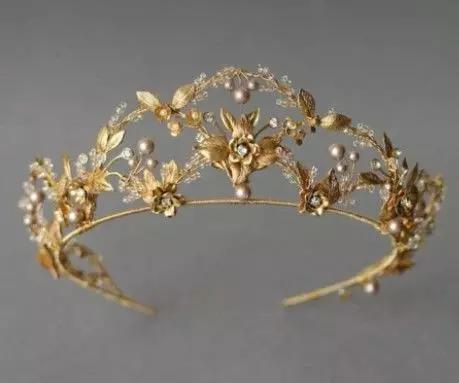 Gold Queen Crown