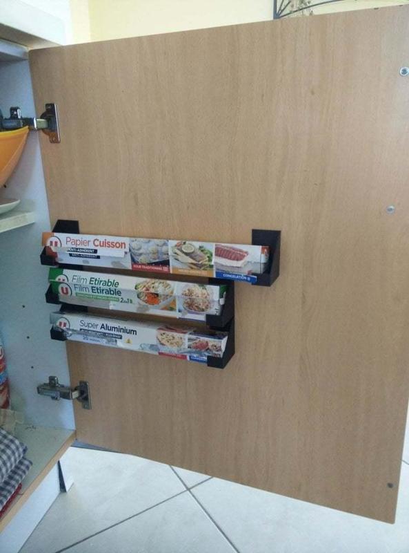 household roll holder/ support de rouleau menager