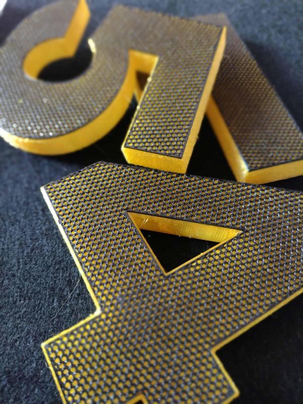 Number 0-9 with editable top area