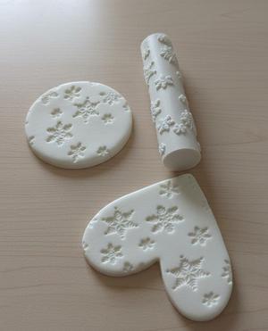 Snowflake shape pattern roller