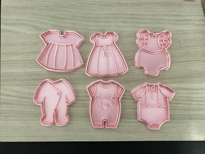 BABY SHOWER COOKIE CUTTER BABY CLOTHES