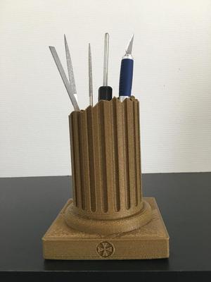 Few Pen's case/holder