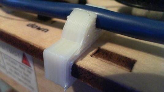 Makerbot Extruder Cable Clip