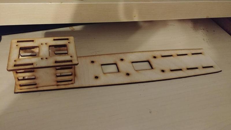 Strix Stratosurfer wood tray