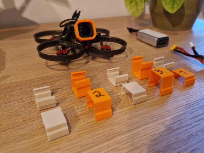 Mobula 8 - Battery Clip