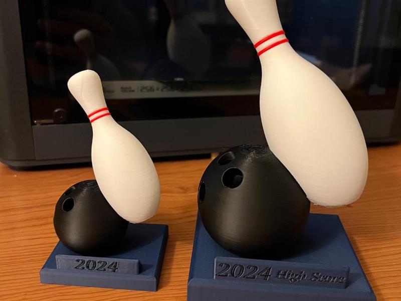 Bowling Trophy With Colors (Customizable)