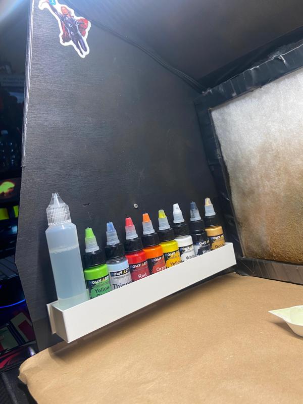 Airbrush Colour Holder