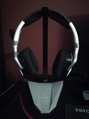 Headphone Stand