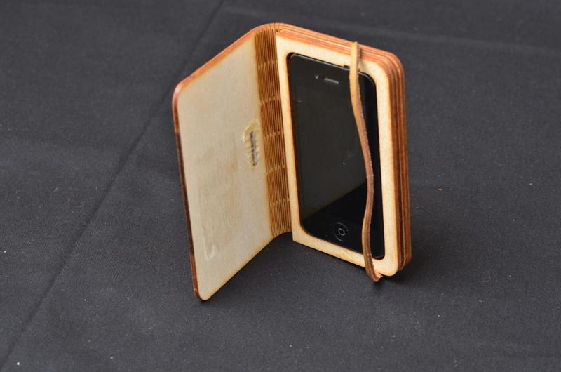 iPhone 4 Book Case