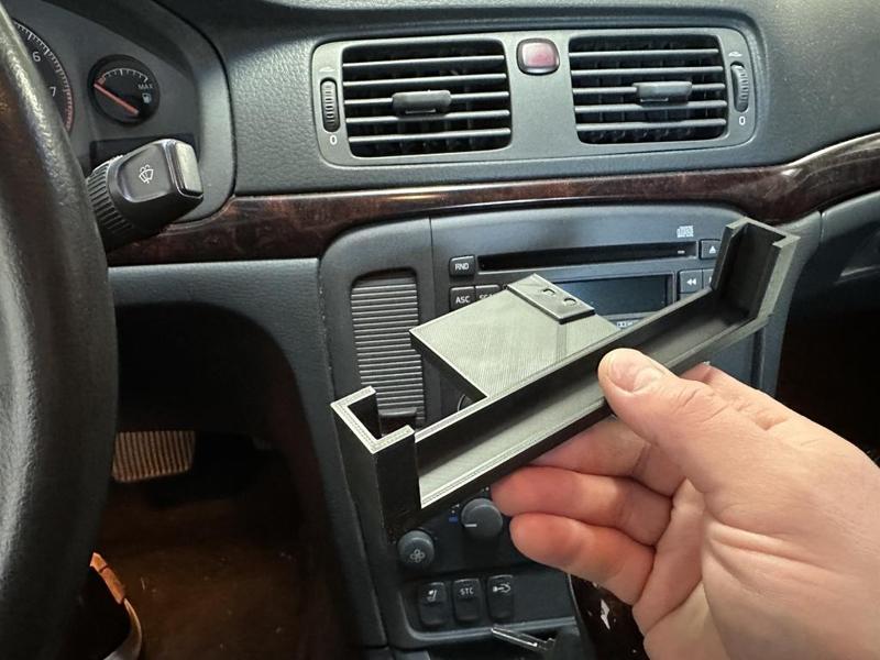 Cassette Phone Holder