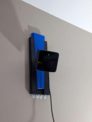 Dovetail wall mounds base station thing
