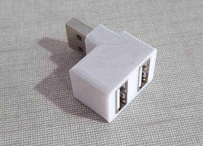 Usb A power duplicator