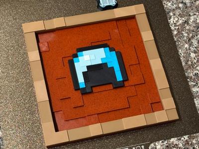 Helmet - Minecraft Item Frame