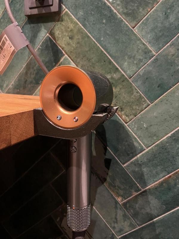 Dyson supersonic hairdryer wallmount