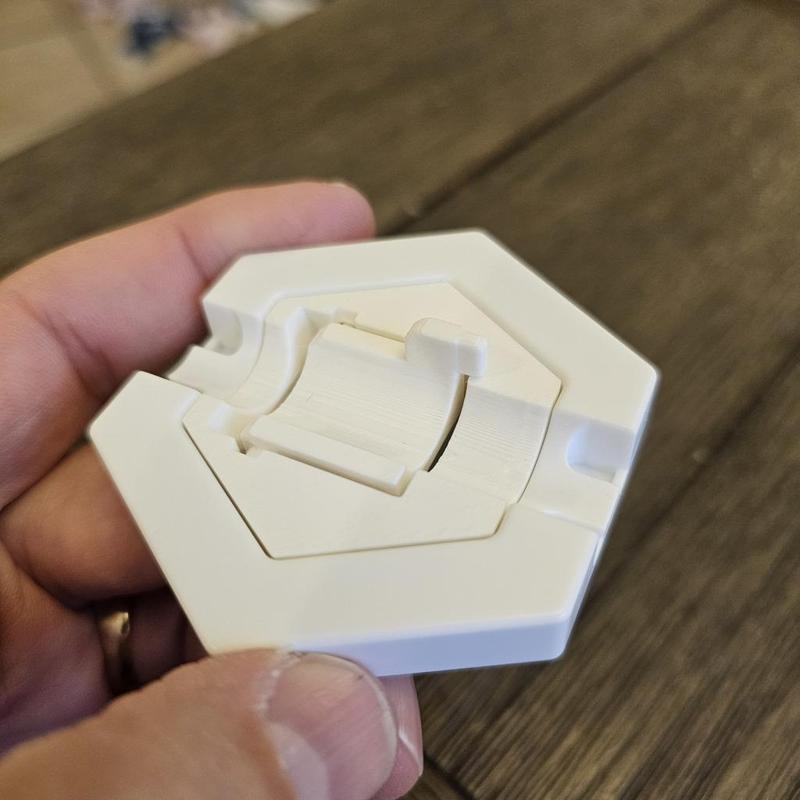 Improved Trap Door for GraviTrax