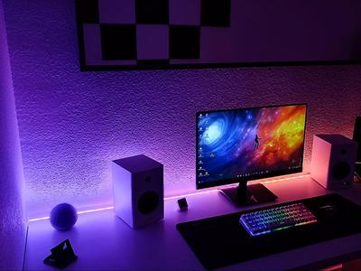 LED strip diffuser support