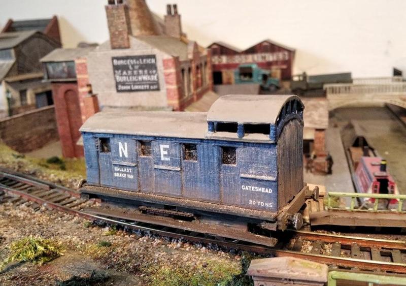 LNER (GNR) ballast brake van 1/76 scale